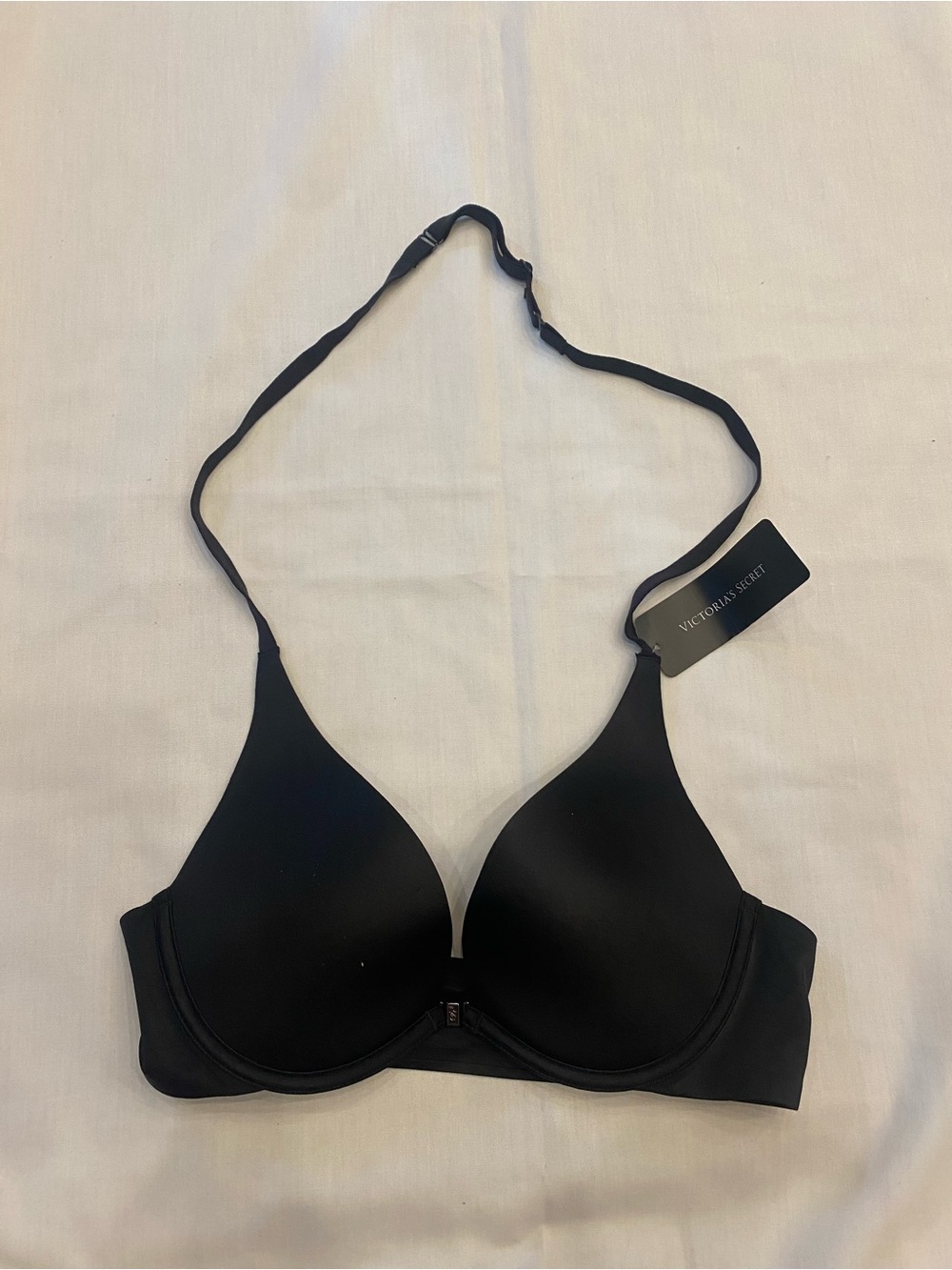 Victoria’s Secret Plunge Black Halter Bra NWT 34B